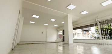 Local Comercial Iserra 100