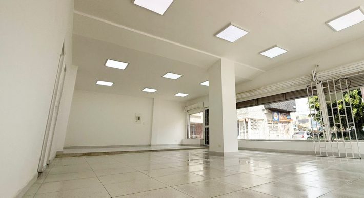 Local Comercial Iserra 100